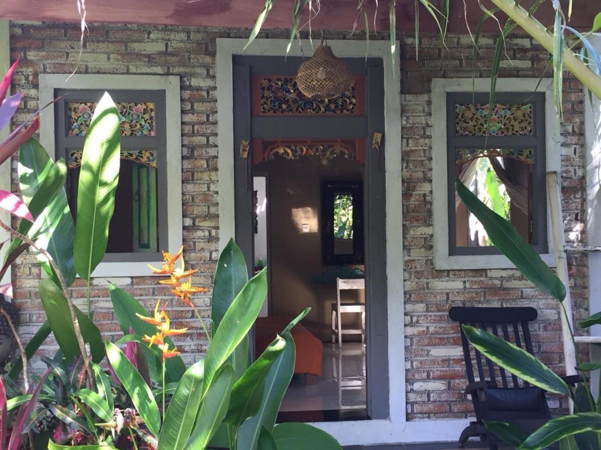 Pranajaya Villa เตจากูลา ภายนอก รูปภาพ